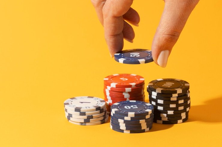 Sesi live Teen Patti dengan dealer profesional